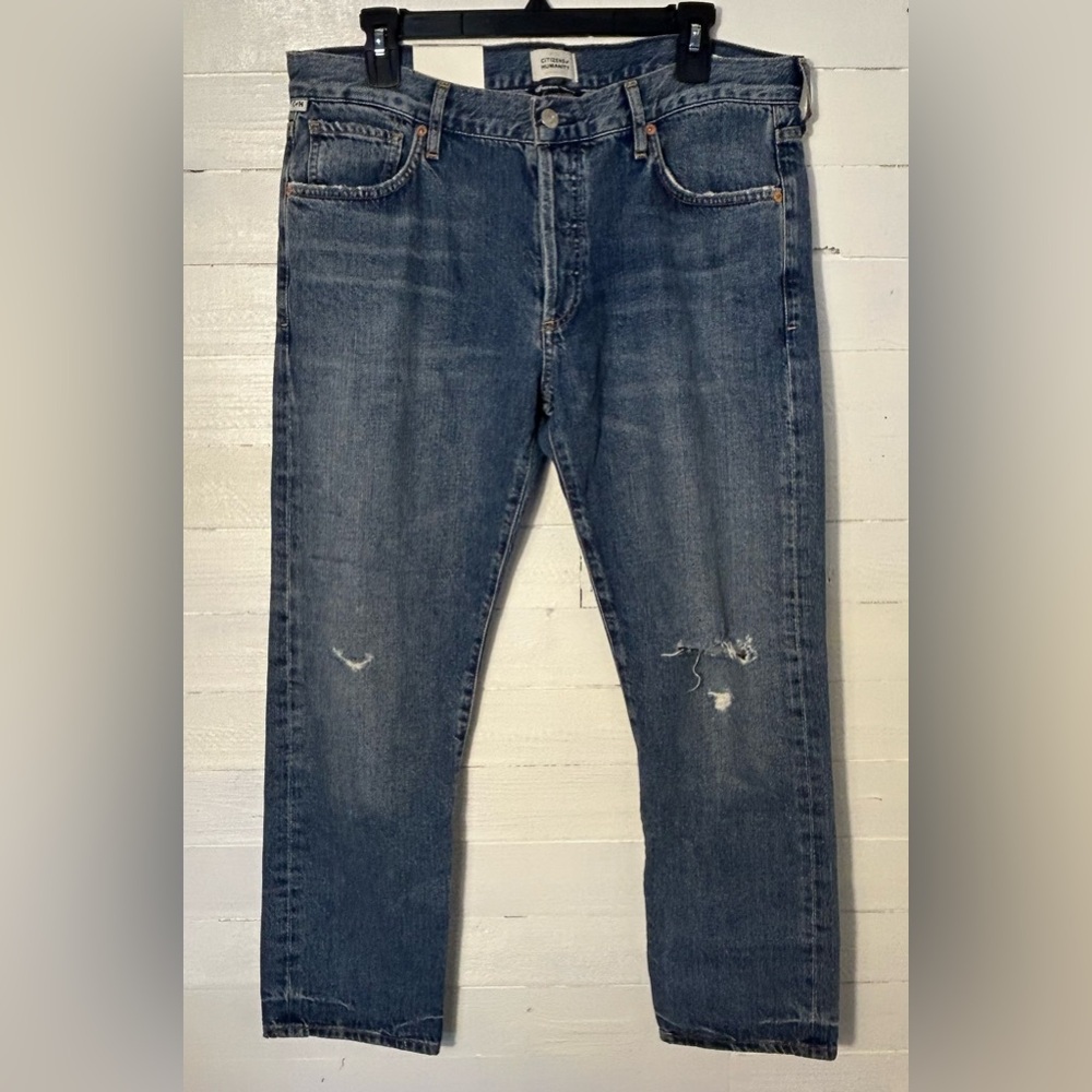 NWT Citizens of Humanity Emerson slim boyfriend denim jeans. Women’s size 29.